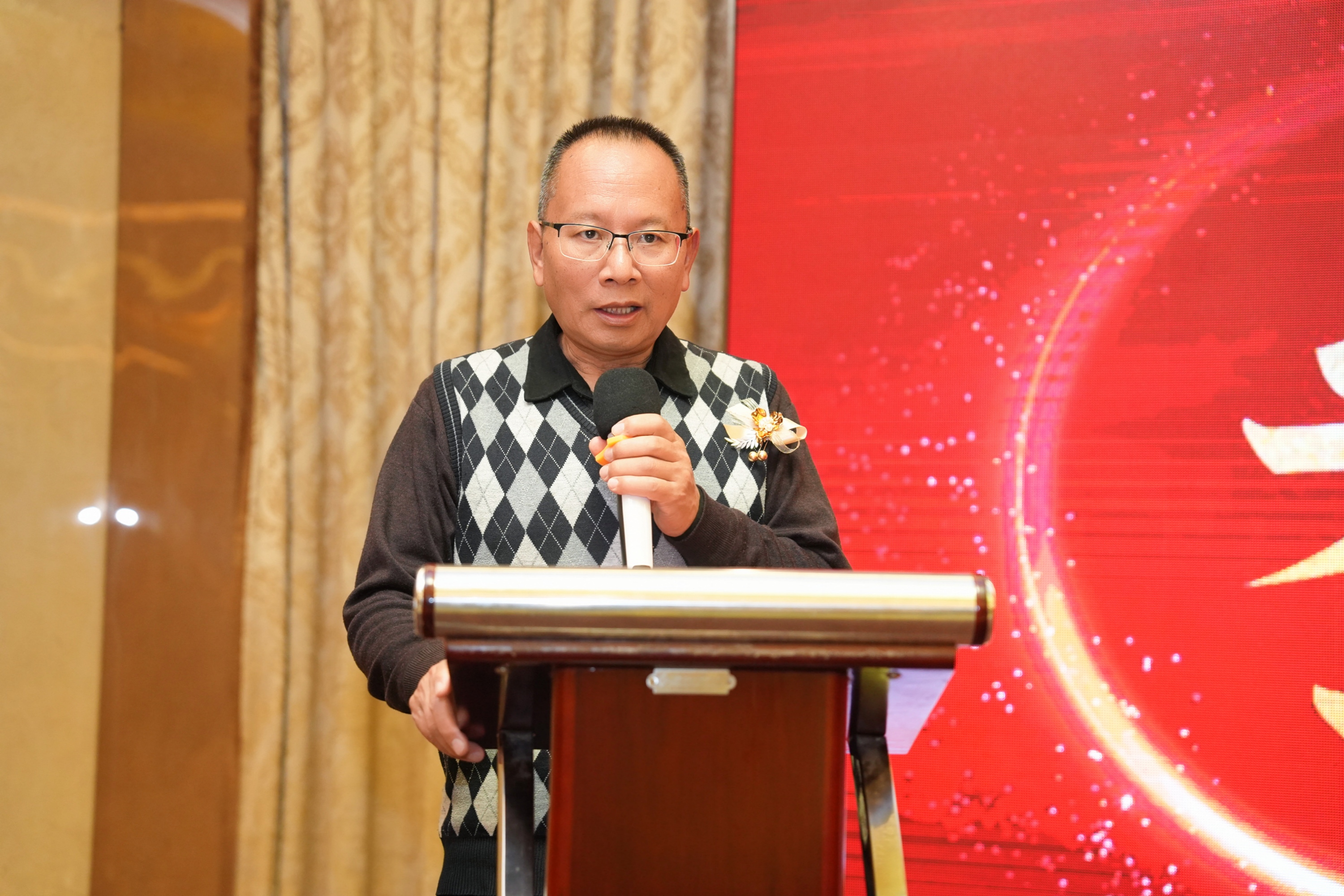 攜手十五載，共創(chuàng)新未來｜科泰集團(tuán)十五周年慶典晚宴圓滿落幕